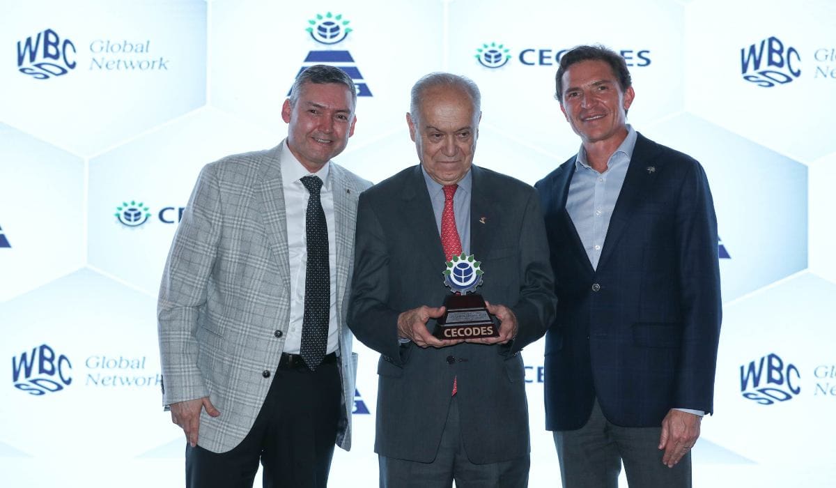 Home - Valora Analitik Colsubsidio recibió nuevo reconocimiento tras liderazgo empresarial en sostenibilidad y fortalecimiento en bienestar social