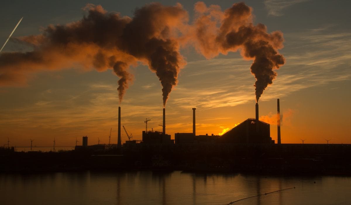 Home - Valora Analitik Combustibles fósiles seguirán siendo esenciales para Colombia al menos hasta 2040; gasolina tendría que importarse