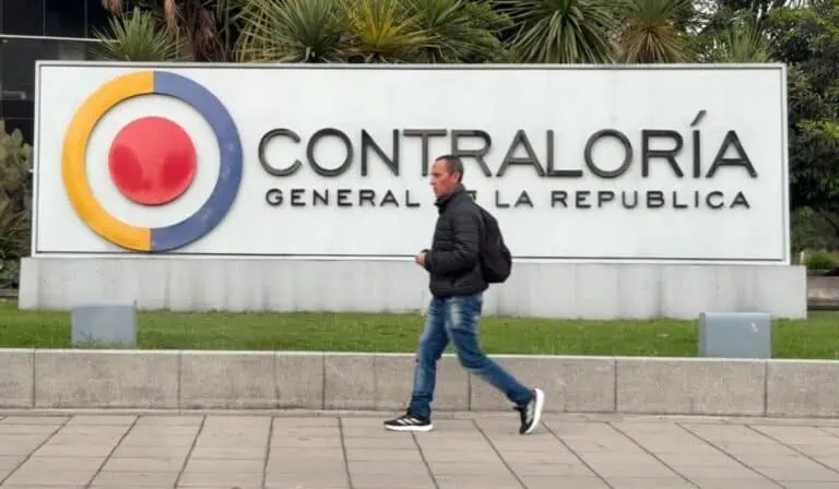 Contraloría detecta $69.000 millones en becas financiadas con regalías: no hay beneficiarios ni soportes