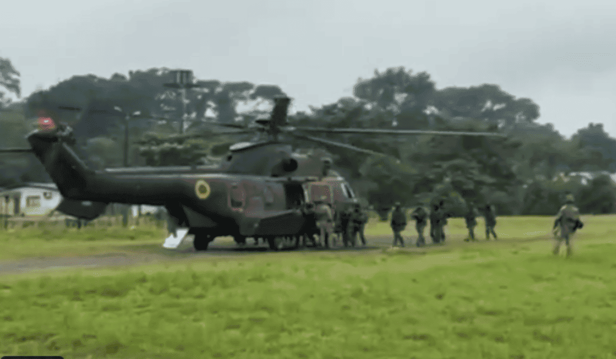 Ejército de EE. UU. realizó ataque selectivo contra red narcoterrorista en Ecuador