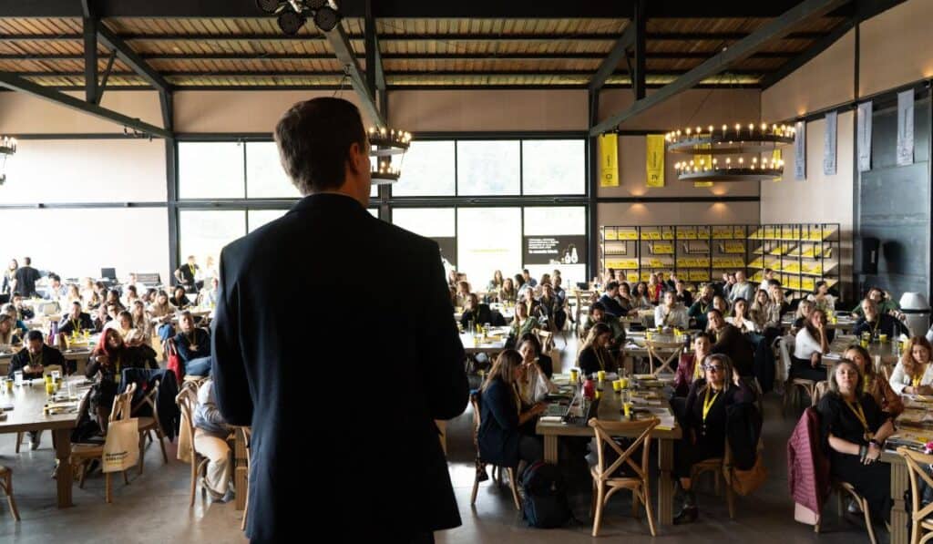 Llega el 6° Bowl de Cooltura en Acción: la red que sostiene a las organizaciones en movimiento de Colombia y Latinoamérica El evento contará con la participación de mentes estratégicas de organizaciones que están marcando el ritmo del mercado. Foto: cortesía Caramelo Escaso