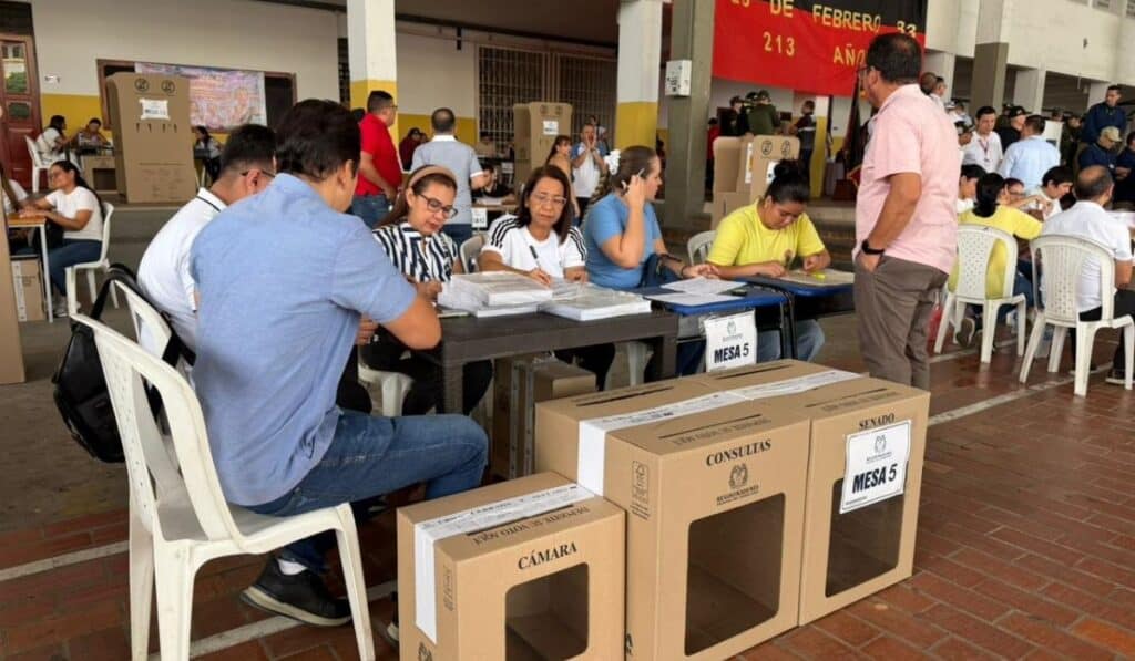 Paloma y Claudia ganan consultas, mientras Roy lidera en la izquierda: resultados en vivo, elecciones de Colombia 2026 Elecciones Colombia 8 de marzo de 2026