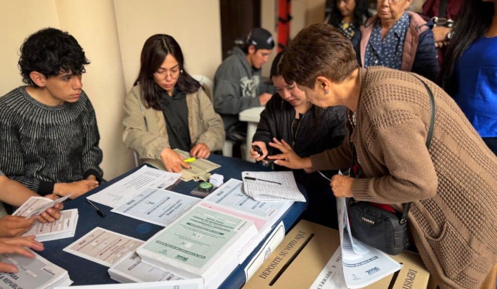 Inician votaciones presidenciales en el exterior: 1,4 millones de colombianos habilitados Elecciones Colombia 8 de marzo de 2026