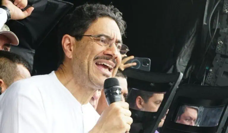 reforma tributaria de iván cepeda