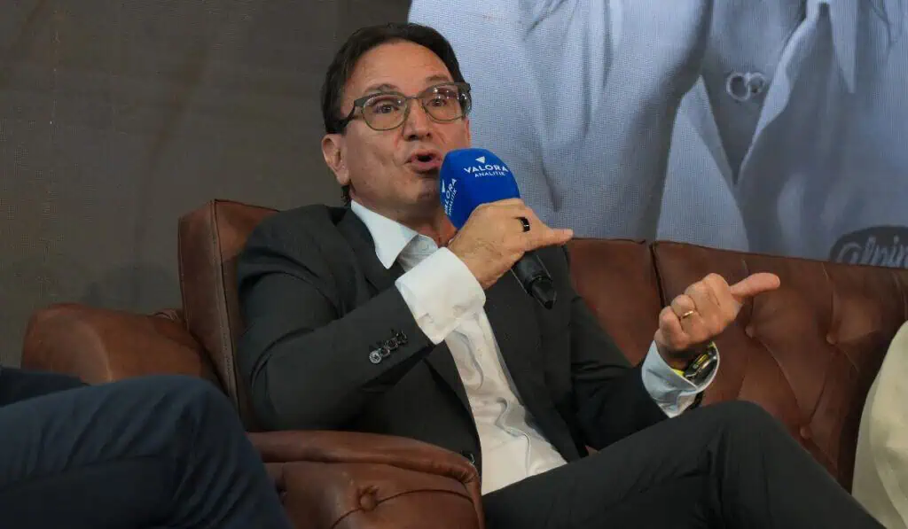Caída en utilidad de Grupo Cibest (Bancolombia) se debió al nuevo impuesto al patrimonio, dice su presidente Juan Carlos Mora explica futuro de Grupo Cibest