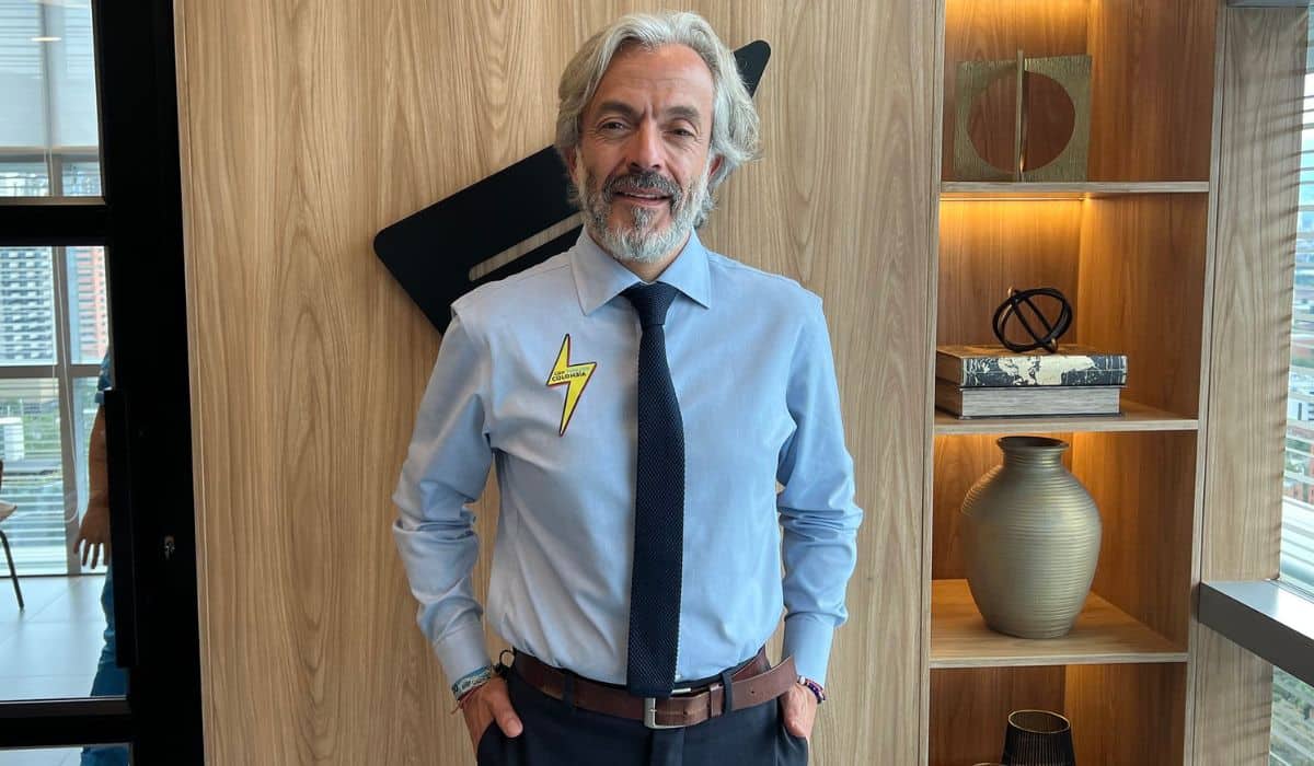 Oviedo confirma ofrecimiento de vicepresidencia de Paloma Valencia; decisión se conocerá el viernes