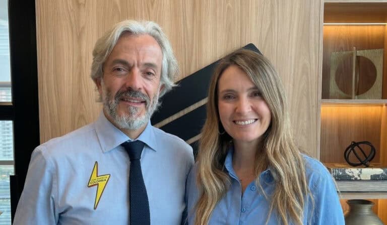 Confirmado: Juan Daniel Oviedo es la fórmula vicepresidencial de Paloma Valencia para las elecciones de 2026 Juan Daniel Oviedo y Paloma Valencia. Foto Valora Analitik (1)