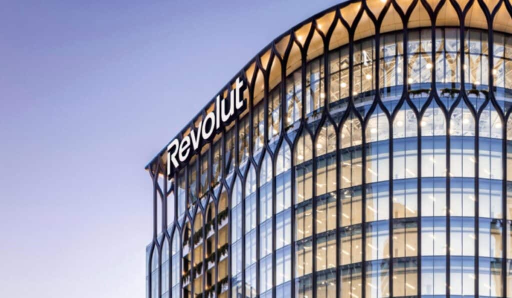 Revolut solicita licencia bancaria en Estados Unidos y nombra nuevo CEO para ese mercado La autorización de EE. UU. facilitaría el acceso a infraestructuras de pagos para Revolut. Imagen: Revolut.