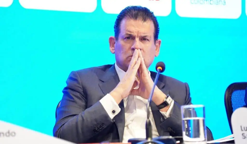 "Yo creo que es un problema enorme”: Sarmiento Gutiérrez sobre impuesto al patrimonio a empresas Luis Carlos Sarmiento Gutiérrez
