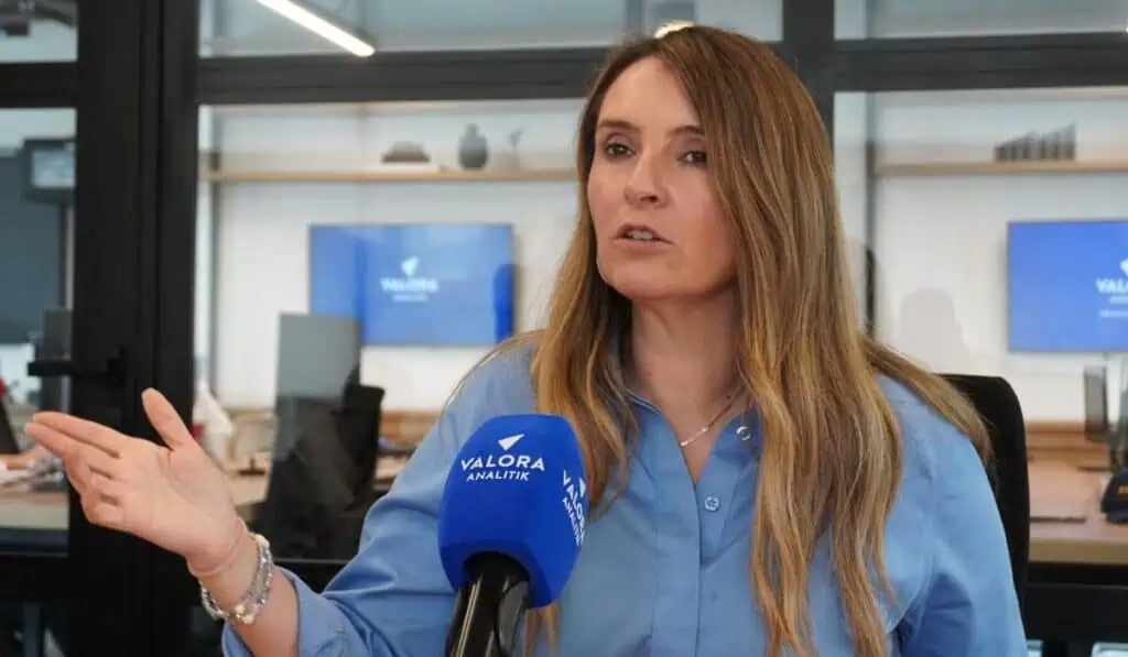 Paloma Valencia daría beneficios empresariales, Cámara y Comercio gratis y más para impulsar el empleo Paloma Valencia, ganadora de la Gran Consulta por Colombia