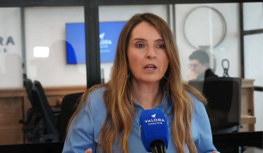 Paloma Valencia Paloma Valencia y Oviedo harían un radical cambio a la pensión en Colombia