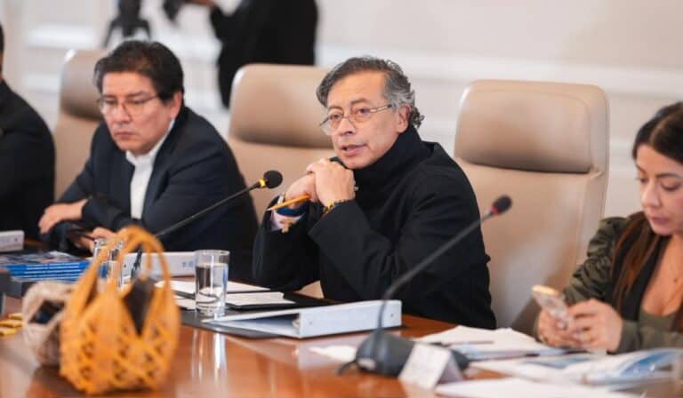 Petro llevará al nuevo Congreso su quinta reforma tributaria; liquidará EPS intervenidas Petro llevará al nuevo Congreso su quinta reforma tributaria