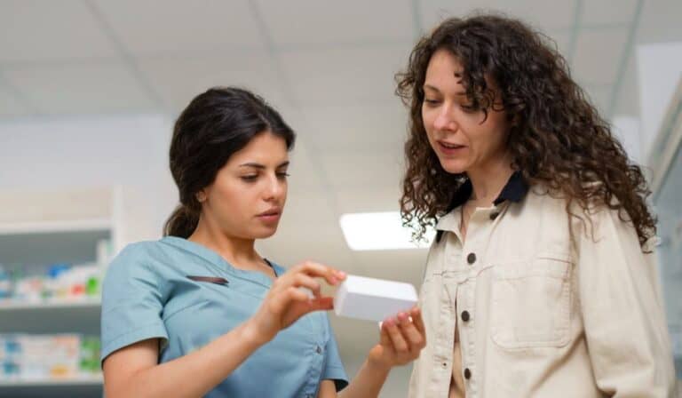 Sector farmacéutico impulsa la participación de mujeres en cargos estratégicos; estas son las cifras Sector farmacéutico impulsa la participación de mujeres en cargos estratégicos; estas son las cifras