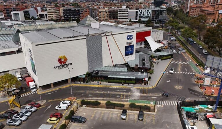 Unicentro Bogotá cumple 50 años: así se convirtió en uno de los centros comerciales más famosos de Colombia Unicentro Bogotá cumple 50 años: así se convirtió en uno de los centros comerciales más famosos de Colombia