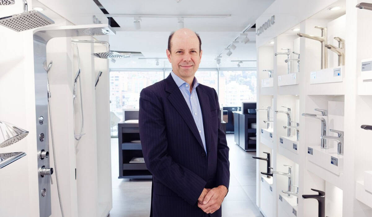 Home - Valora Analitik Roberto Junguito Pombo, presidente de Organización Corona