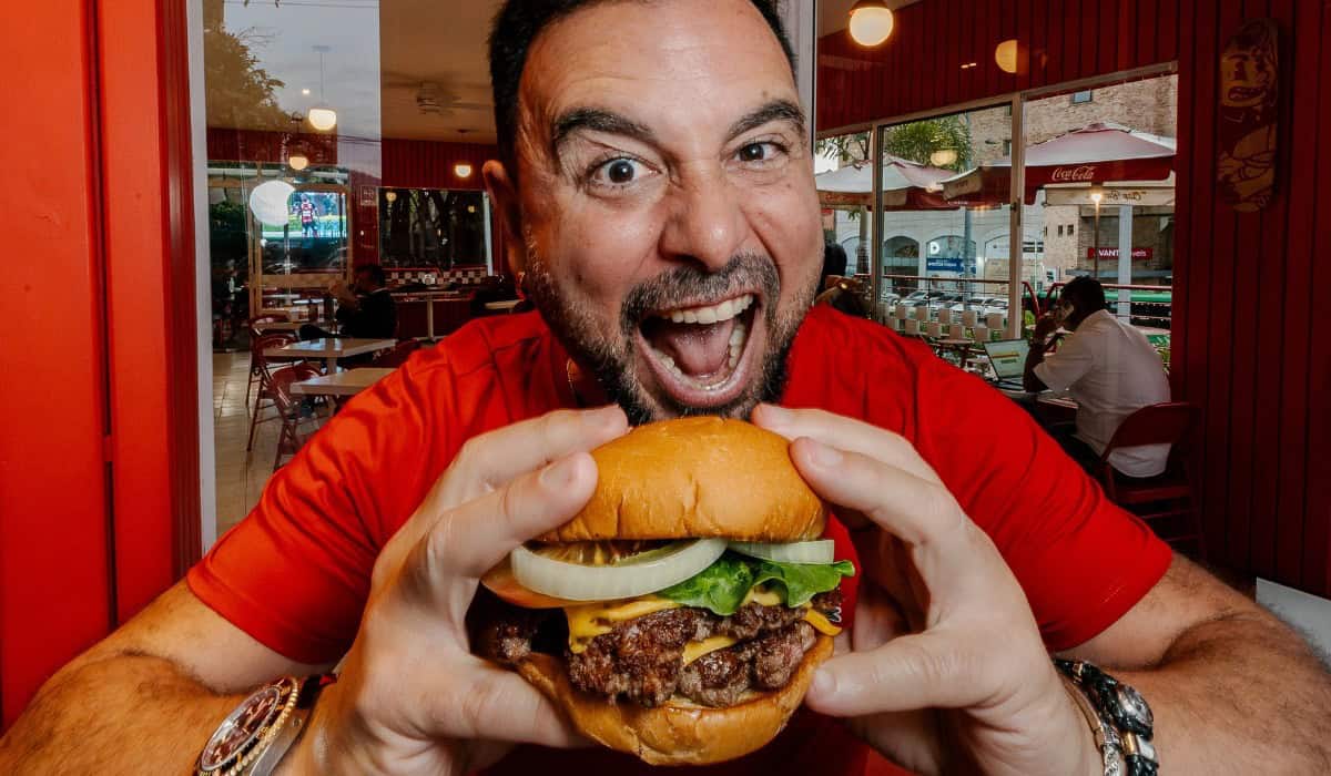 Home - Valora Analitik Regresa el Burger Master en una nueva edición.