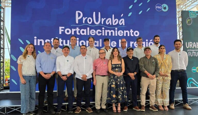 Se presentó oficialmente ProUrabá, iniciativa que convertirá a la región en un nuevo 'megahub' en Colombia ProUrabá iniciando con 18 entidades y actores claves para la región.