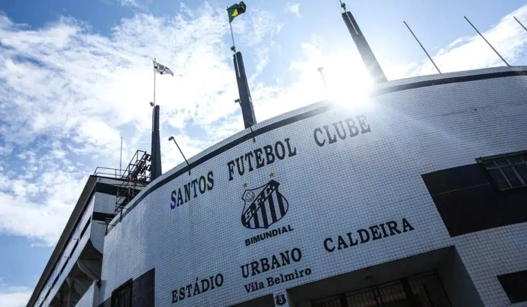 Santos de Brasil negocia histórica inversión mientras el Grupo Santo Domingo niega cualquier participación Santos de Brasil negocia histórica inversión mientras el Grupo Santo Domingo niega cualquier participación
