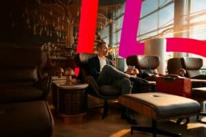 Home - Valora Analitik 15 años Lifemiles