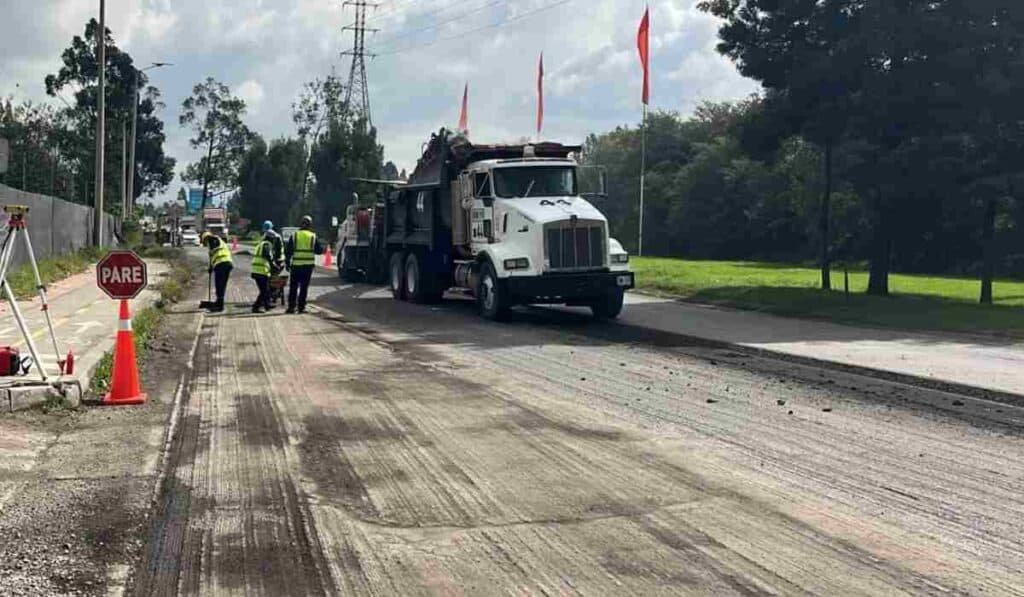 Vía clave que conecta a Bogotá y Cundinamarca ya inició obras: Así será la movilidad en el sector Así será la intervención en la variante de Cota
