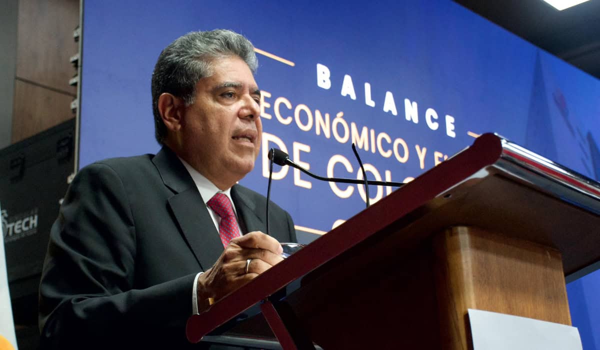 Home - Valora Analitik Contralor, Carlos Hernán Rodríguez