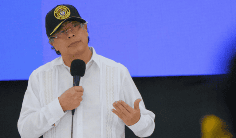Estudio advierte que gobierno Petro sigue lejos de cumplir varias de sus principales promesas Estudio advierte que gobierno Petro sigue lejos de cumplir varias de sus principales promesas