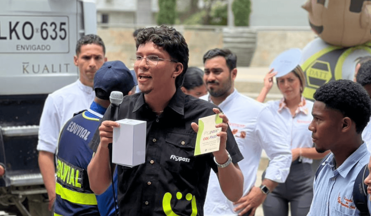 Campañas de seguridad vial de Flypass y Argos.