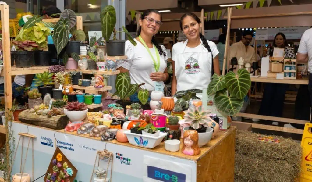 Emprendimiento en Colombia crece, pero las brechas limitan su potencial Emprendimiento en Colombia crece, pero las brechas limitan su potencial