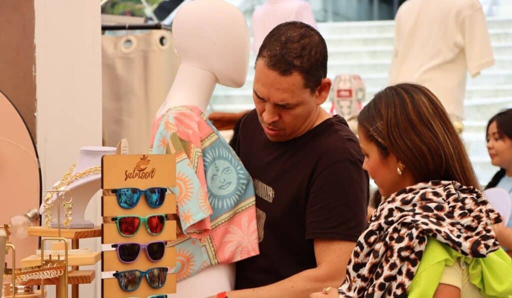 Más de 80 emprendedores se unen este fin de semana para impulsar la economía de Medellín en la feria CLAQ Pop Up Emprendimientos en Claq