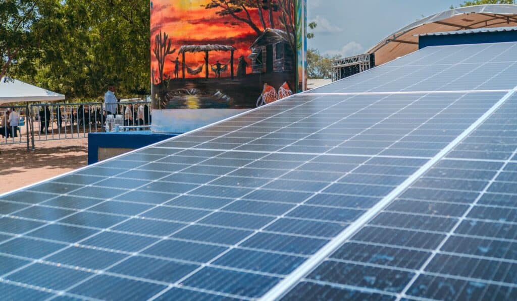 Parque Solar Chicalá asegura financiación por más de $37.000 millones Energía solar, paneles solares, energías renovables|