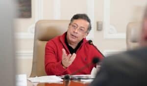Home - Valora Analitik Desafío fiscal en Colombia