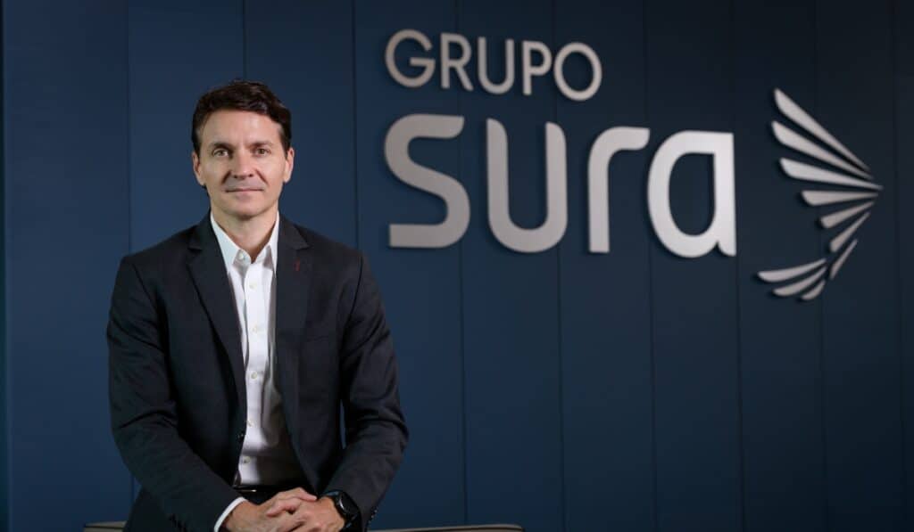 Bancolombia otorgó crédito a Grupo Sura con compromiso en reducción de emisiones e inversiones sostenibles Juan Esteban Toro, vicepresidente de finanzas corporativas de Grupo Sura