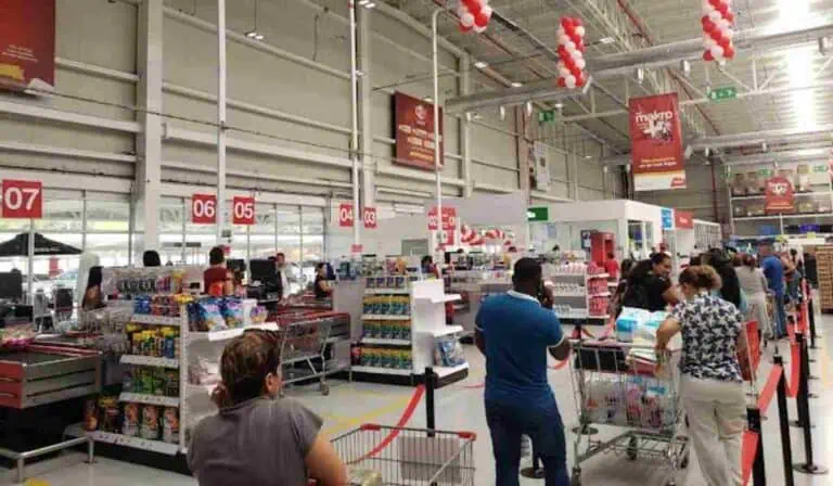 Makro sacó grandes promociones que compiten con ARA y D1