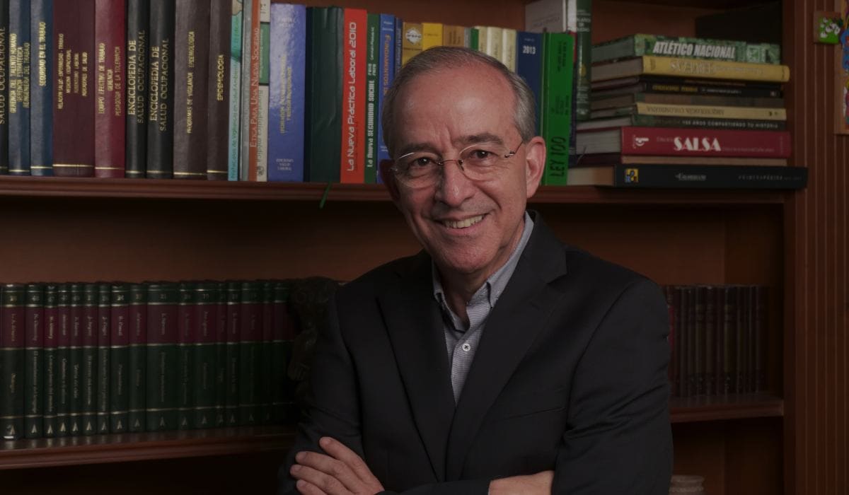 Oswaldo Restrepo, Md