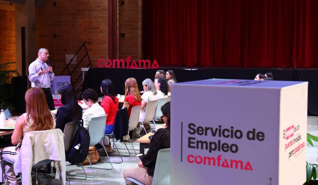 Entrevista | Comfama revela focos de inversión para 2026 y su papel en un entorno de informalidad y cambios demográficos Servicio de empleo de Comfama
