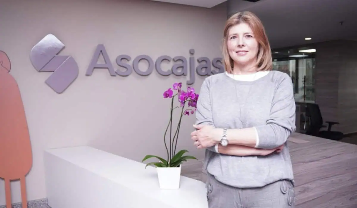 Home - Valora Analitik Adriana Guillén, presidenta ejecutiva de Asocajas