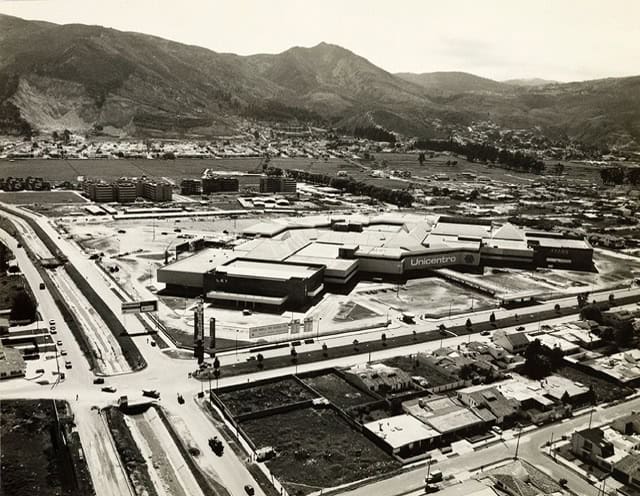 Unicentro Bogotá celebra 50 años y prepara un proyecto de $70.000 millones Unicentro Bogotá celebra 50 años y prepara un proyecto de $70.000 millones