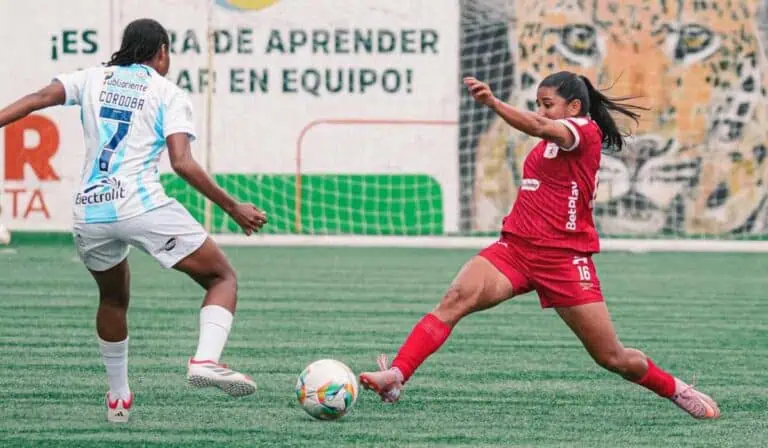 MinDeporte justifica norma que permite jugar sin contrato en la Liga Femenina