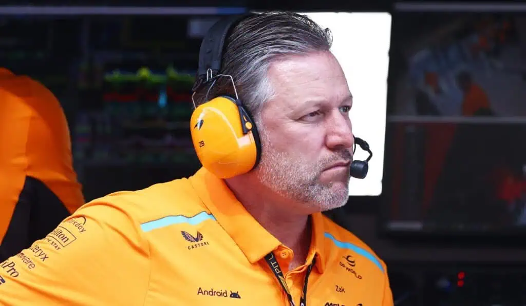 Un director de Fórmula 1 gana más que 100 ingenieros de Silicon Valley juntos Zak Brown, director ejecutivo de McLaren. Imagen: Fórmula 1