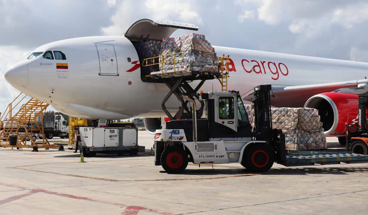 Avianca Cargo movilizó el 42 % de las flores colombianas a Estados Unidos en temporada de madres