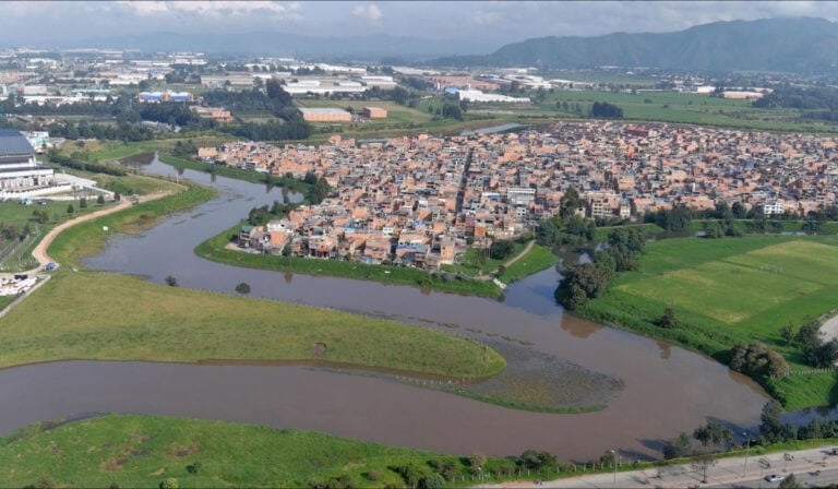 CAR endurece normas para vivienda rural en la Sabana: proyectos pasarán de 8 a 2 casas CAR ordenamiento territorial