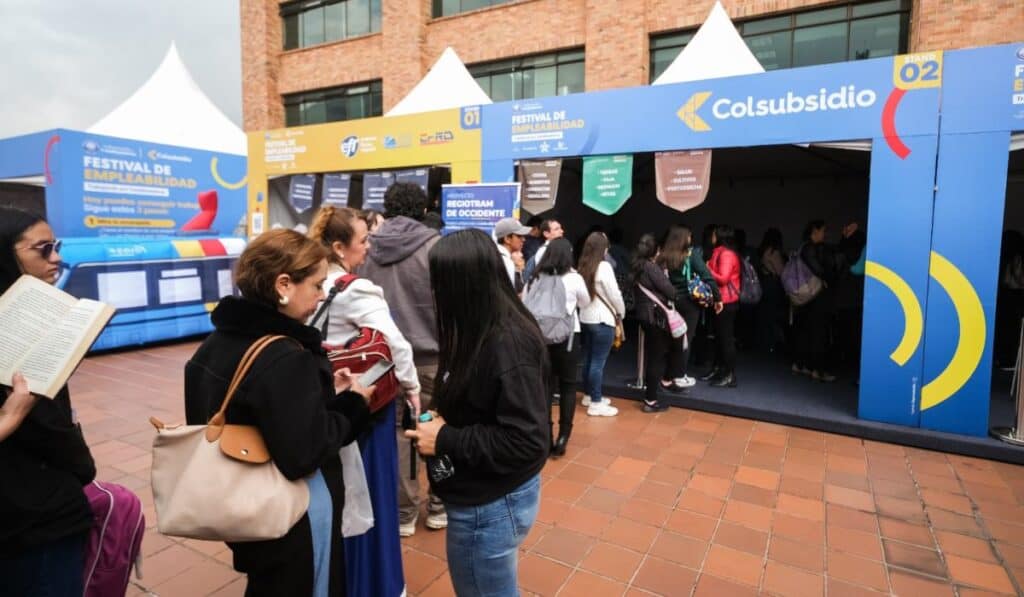 Colsubsidio promueve activamente más y mejores oportunidades laborales a personas en Bogotá y Cundinamarca/Colsubsidio