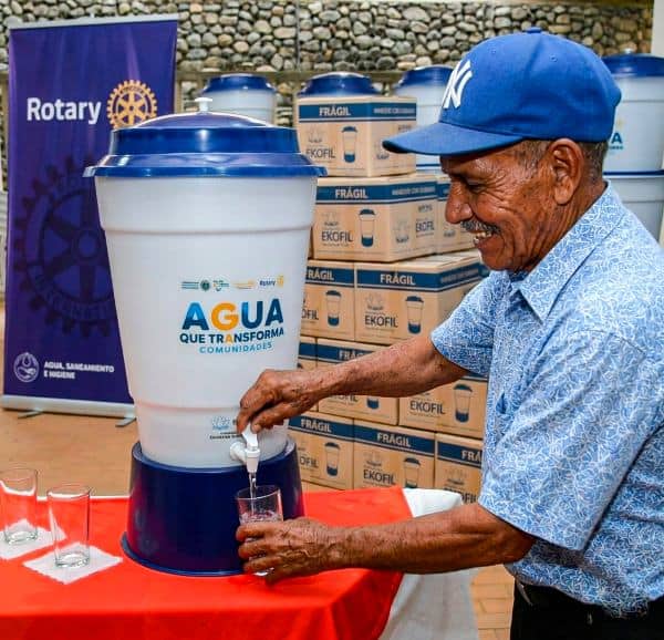 Valle del Cauca continúa reducción de pobreza multidimensional por debajo del promedio nacional El Valle del Cauca mejoró la calidad de vida de más de 456.000 personas