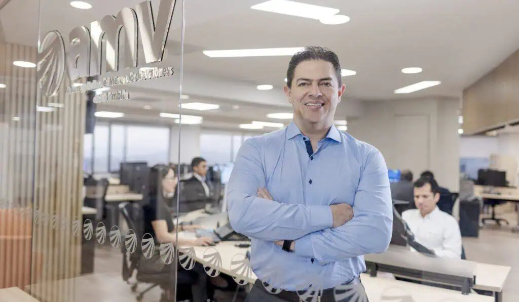 Autorreguladores del mercado de Colombia y Chile avanzan en homologación de certificaciones entre los dos países Hernán Alzate, presidente del Autorregulador de Mercado de Valores