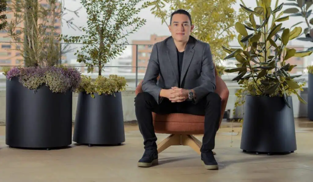 “La cultura no se recita, se vive en el día a día”: Así ha transformado Brinsa su modelo de cultura organizacional Hernán Darío Agudelo, vicepresidente de talento de Brinsa
