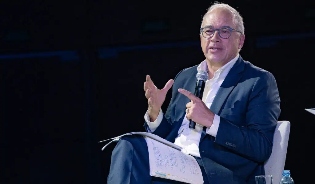 Banco de Bogotá prevé crecimiento de cartera de 14 % en 2026 y mantiene meta de rentabilidad pese a retos económicos Juan Carlos Echeverry, presidente del Banco de Bogotá
