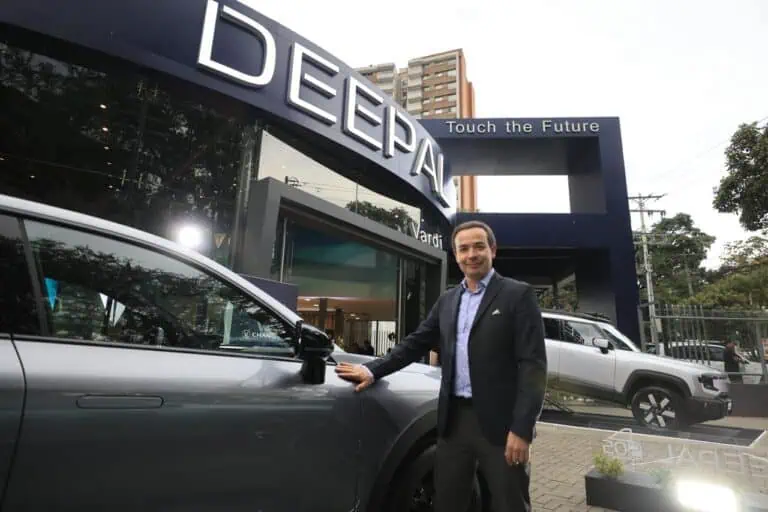 Juan Carlos López, gerente general de Deepal y Changan Colombia