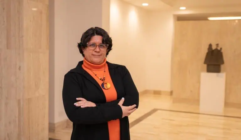 Codirectora Moisá