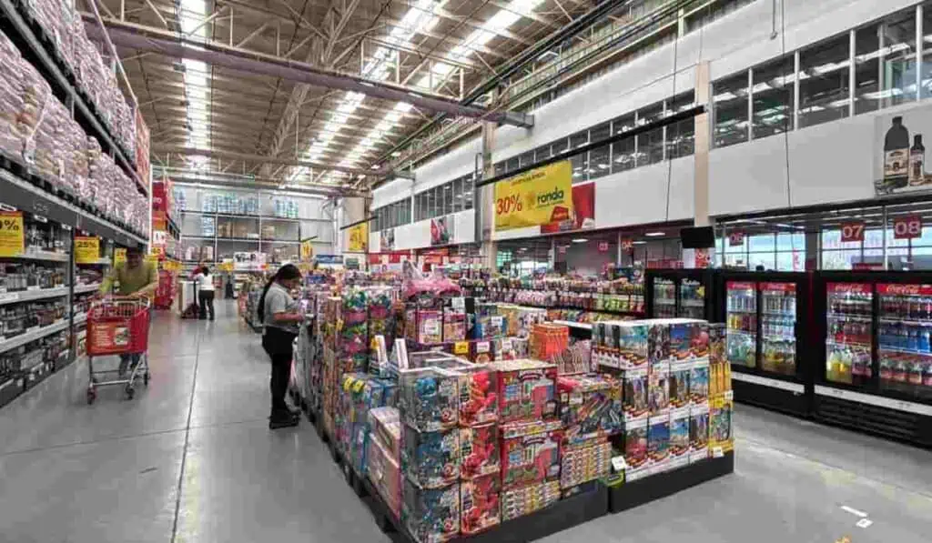 Tradicional supermercado regalará 1 año de mercado por $1 millón a usuarios con sencillo requisito Makro sacó nueva marca con grandes productos