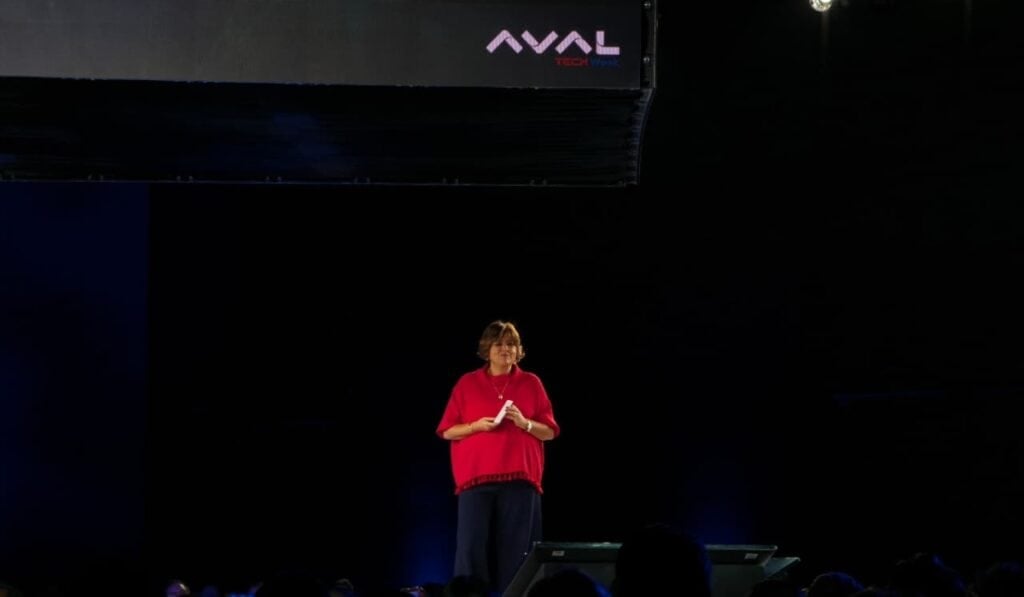Así es la apuesta de Grupo Aval en tecnología e innovación para optimizar el servicio a sus clientes María Lorena Gutiérrez, presidenta del Grupo Aval